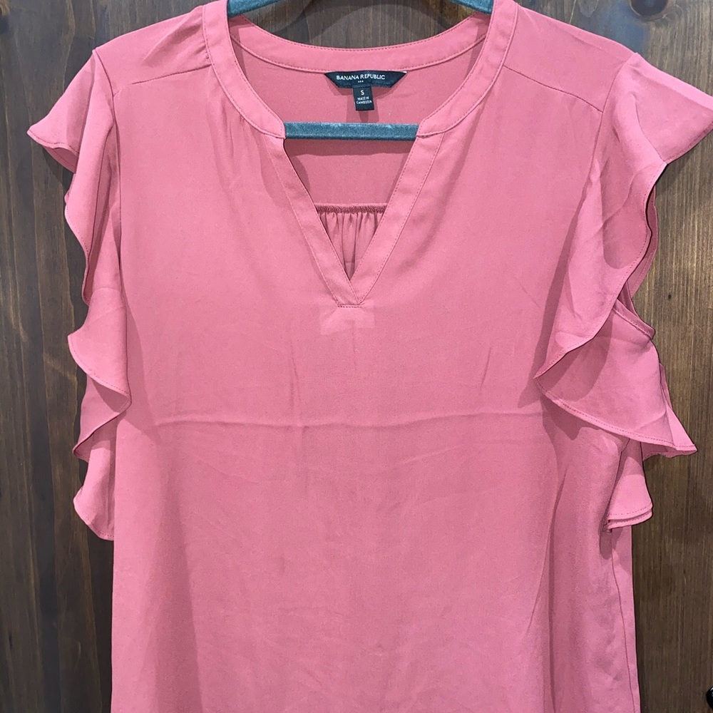 Banana Republic Flow v-neck blouse